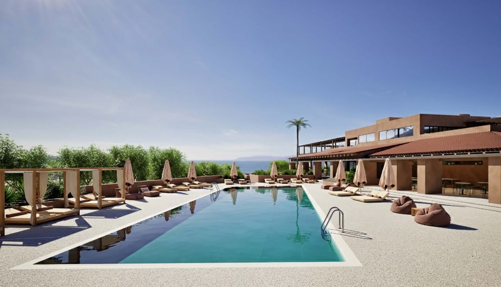 Pools & Strand